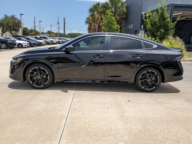 New 2026 Nissan Sentra SR w/ SR All Weather Package FWD image 9