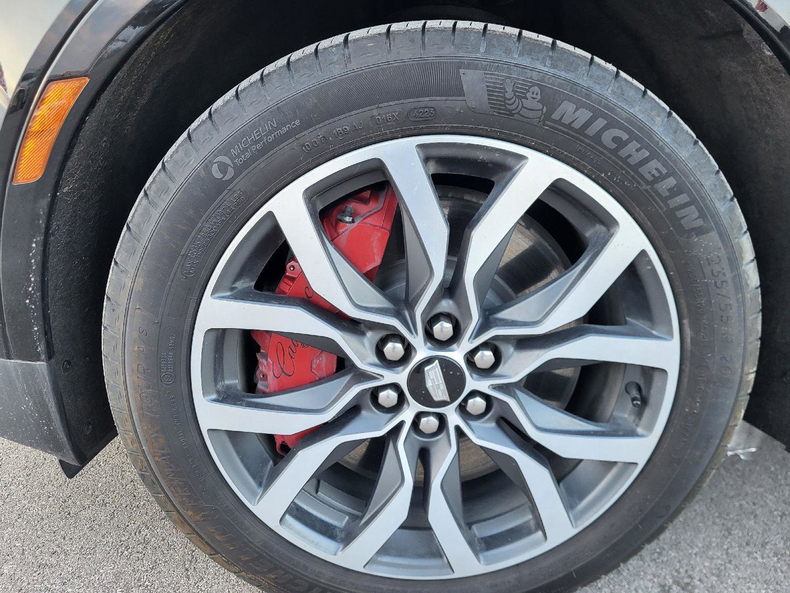 Used 2024 Cadillac XT5 Sportv image 15