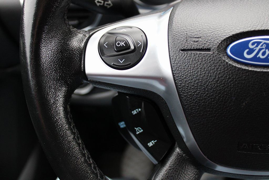 Used 2013 Ford Escape SEL image 28