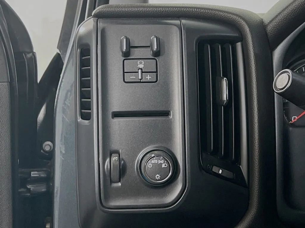 Used 2018 Chevrolet Silverado 1500 LS w/ Trailering Package image 11