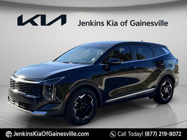Used 2026 Kia Sportage EX FWD image 3