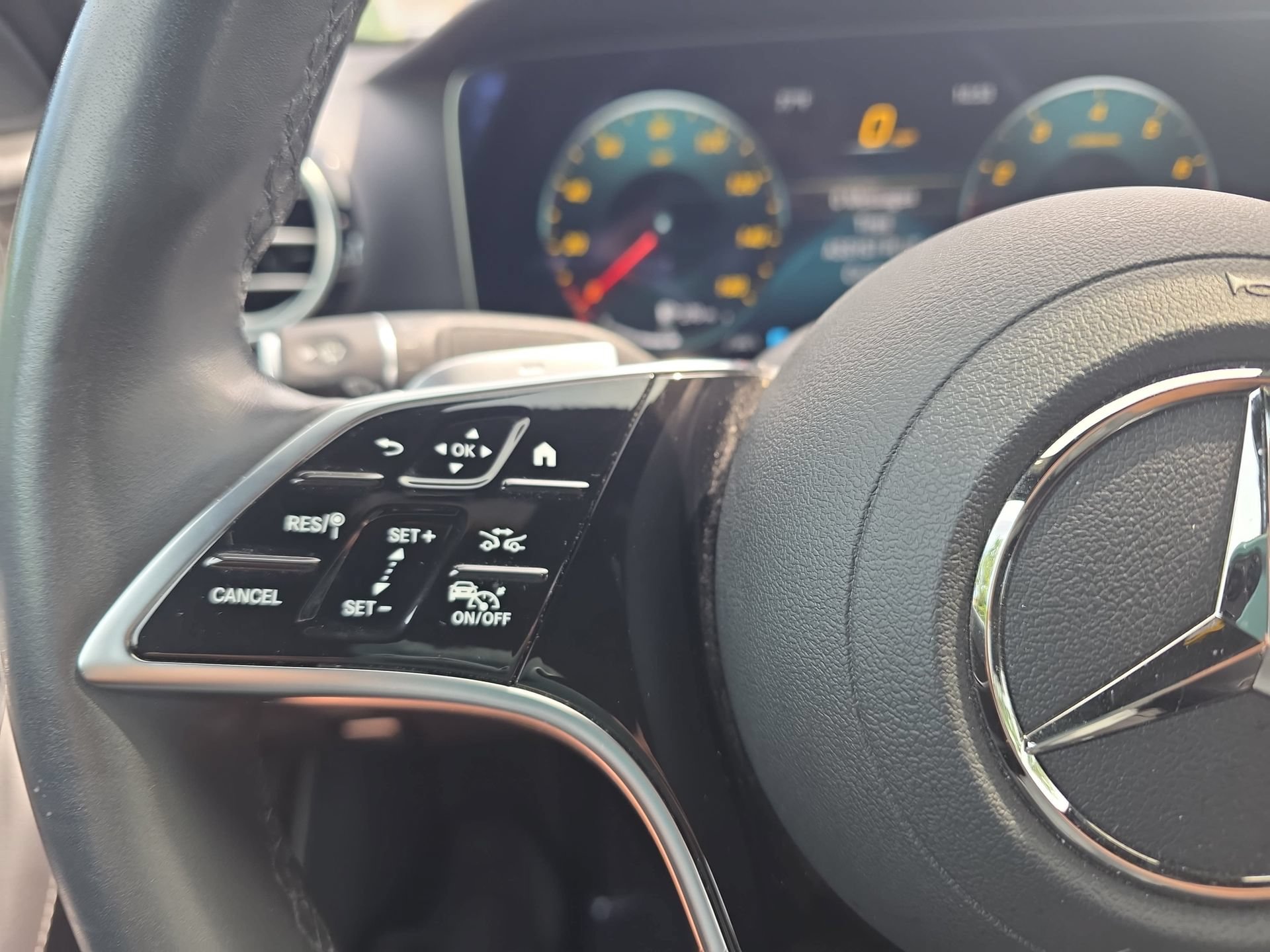 Used 2023 Mercedes-Benz E 450 4MATIC Sedan image 17