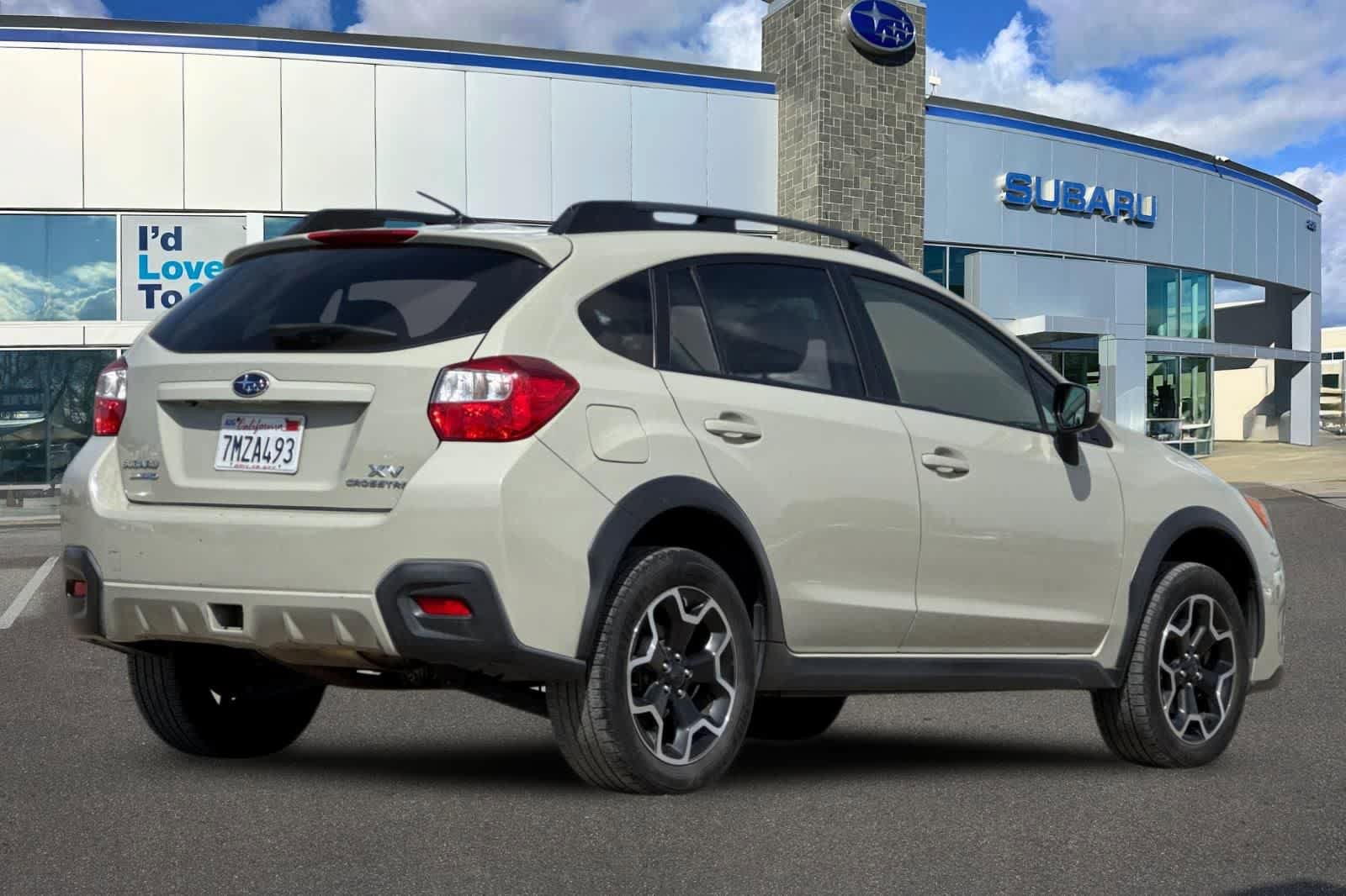 Used 2015 Subaru Crosstrek 2.0i Premium AWD/4WD image 2