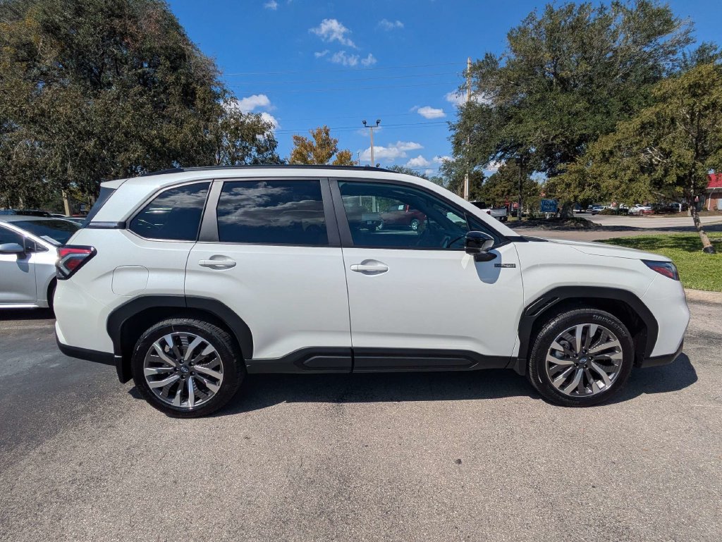 Used 2026 Subaru Forester Touring AWD/4WD image 3