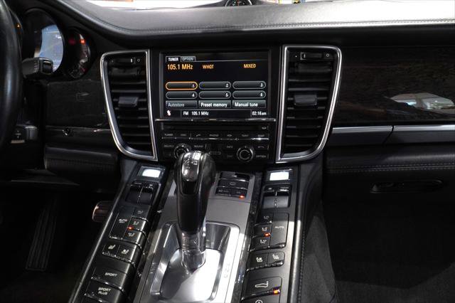 Used 2011 Porsche Panamera Turbo image 16