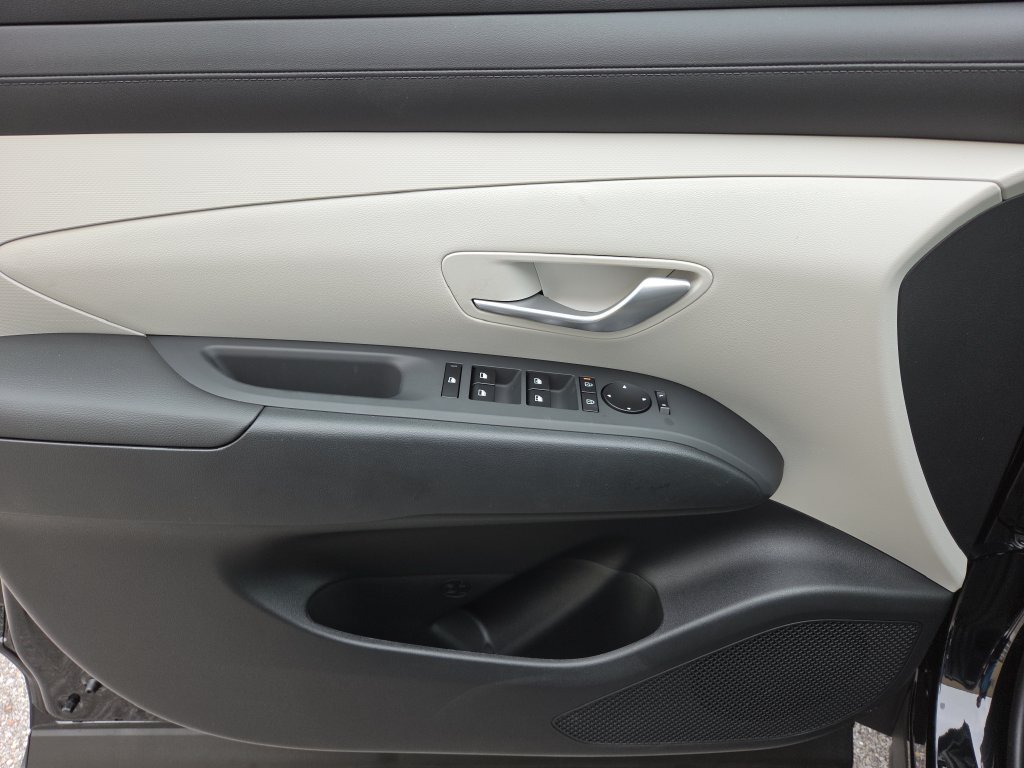 New 2026 Hyundai Tucson SEL Plus FWD image 17