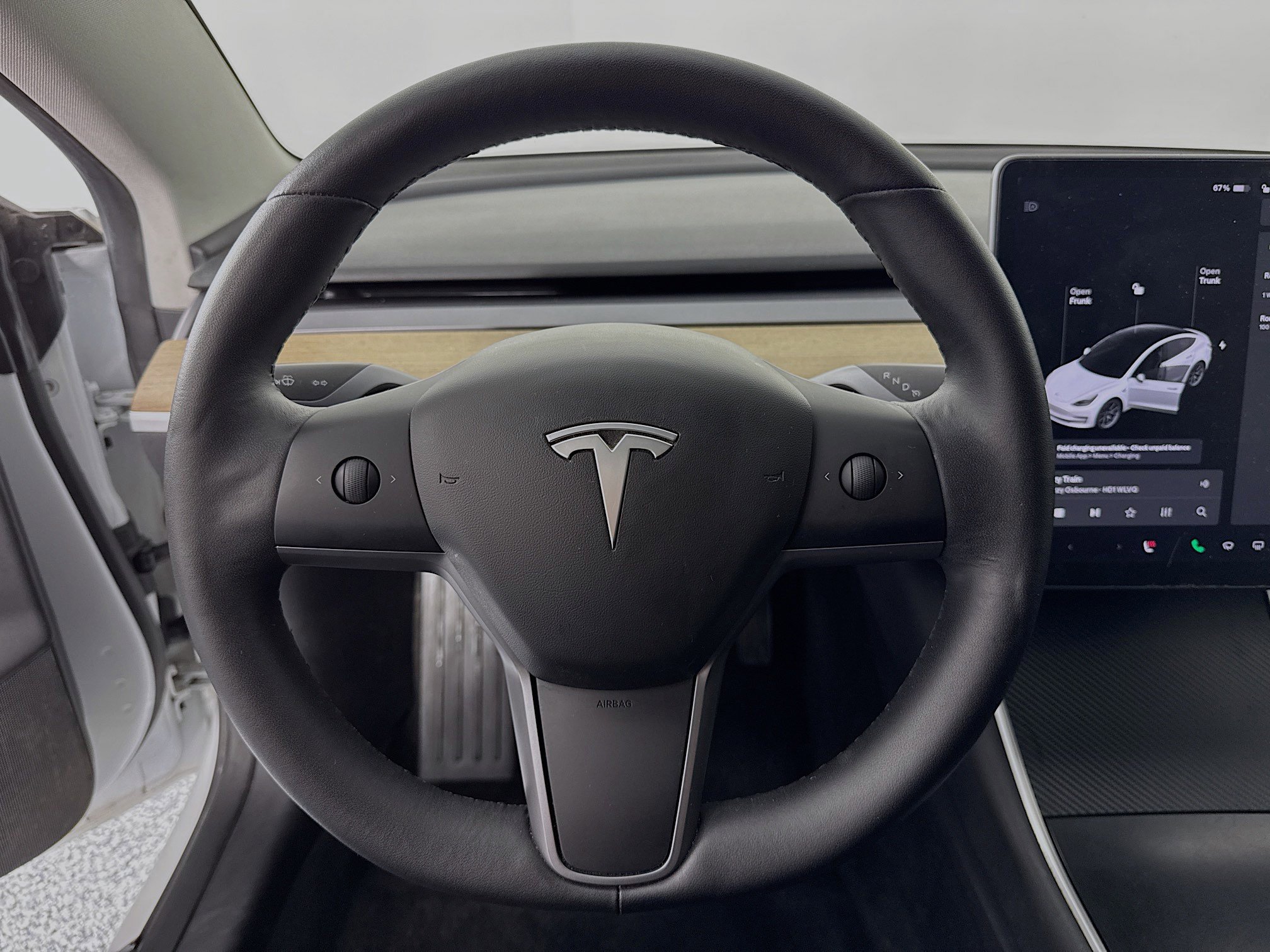 Used 2019 Tesla Model 3 Standard Range image 11