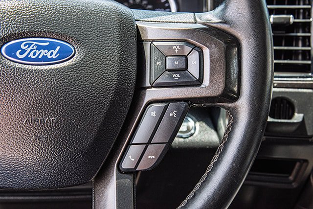Used 2021 Ford Expedition Limited AWD/4WD image 10