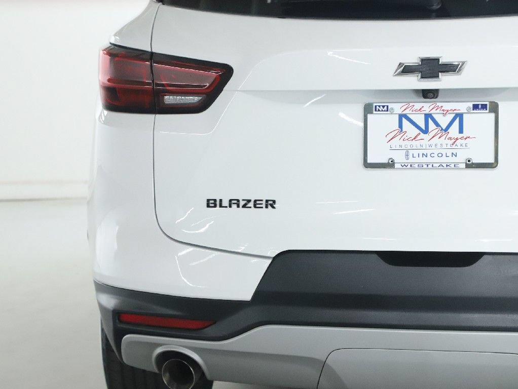 Used 2023 Chevrolet Blazer LT w/ Midnight/Sport Edition FWD image 43