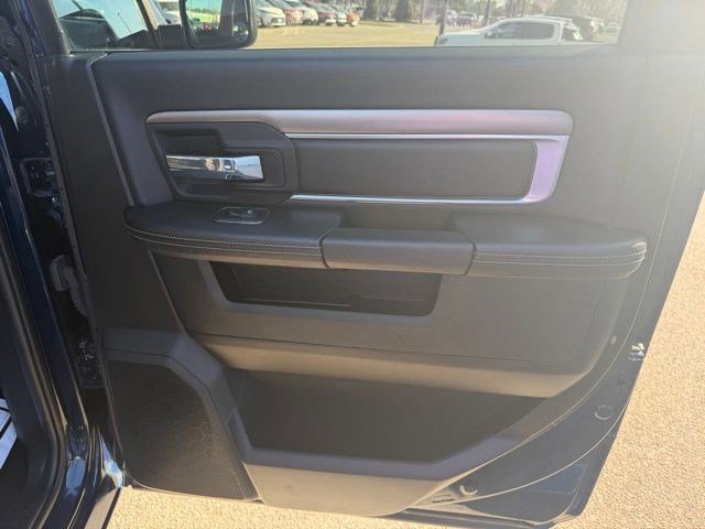 Used 2023 RAM 1500 Classic Warlock AWD/4WD image 17