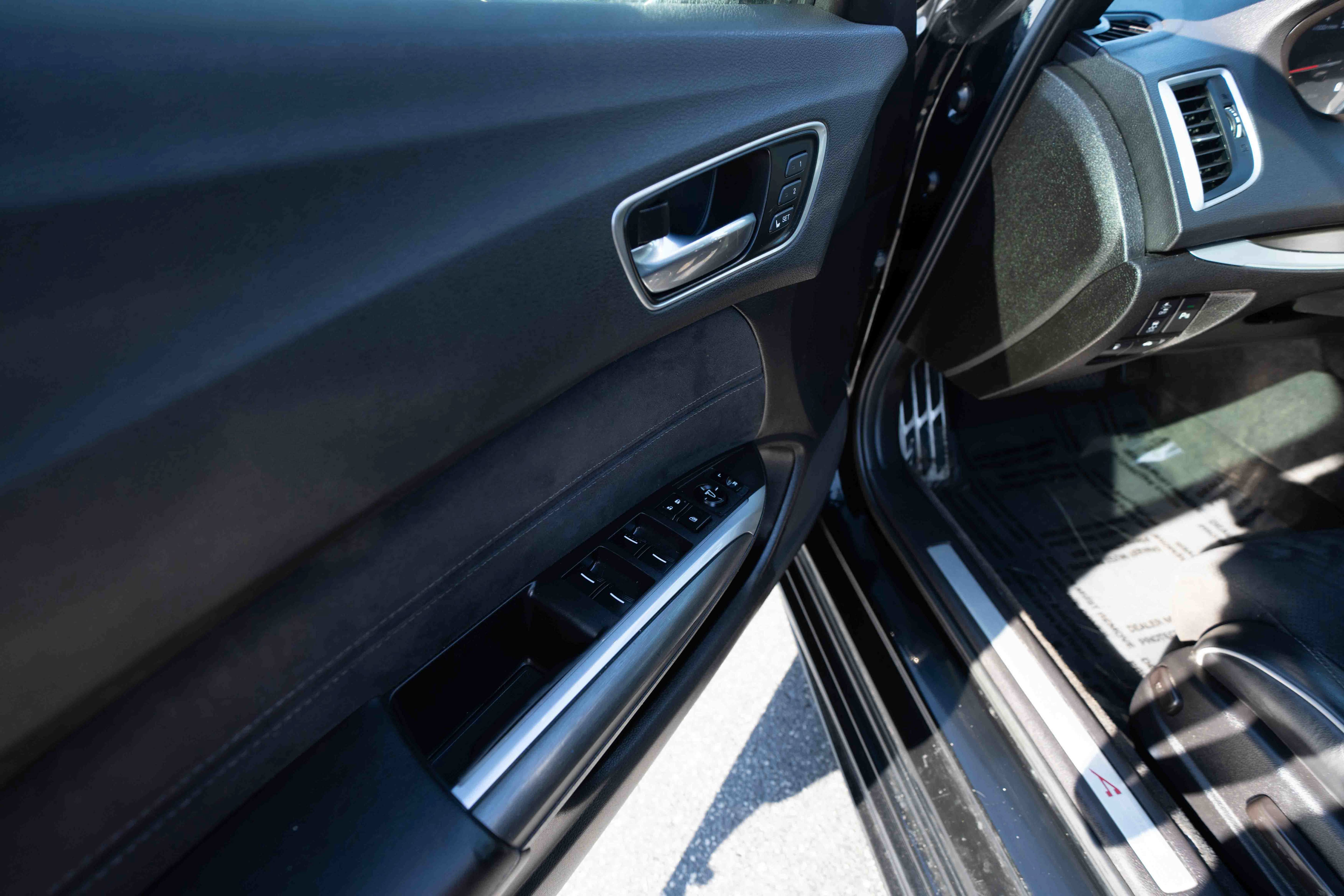 Used 2019 Acura TLX w/ Technology & A-SPEC Package FWD image 7