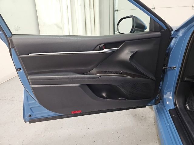 Certified 2023 Toyota Camry SE w/ Convenience Package image 13