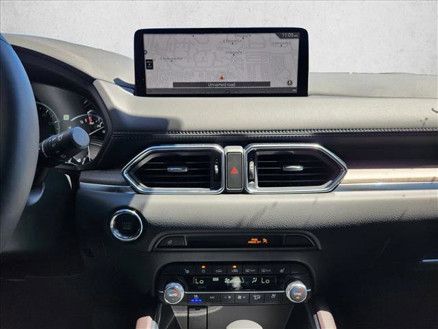 New 2025 MAZDA CX-5 Signature image 15