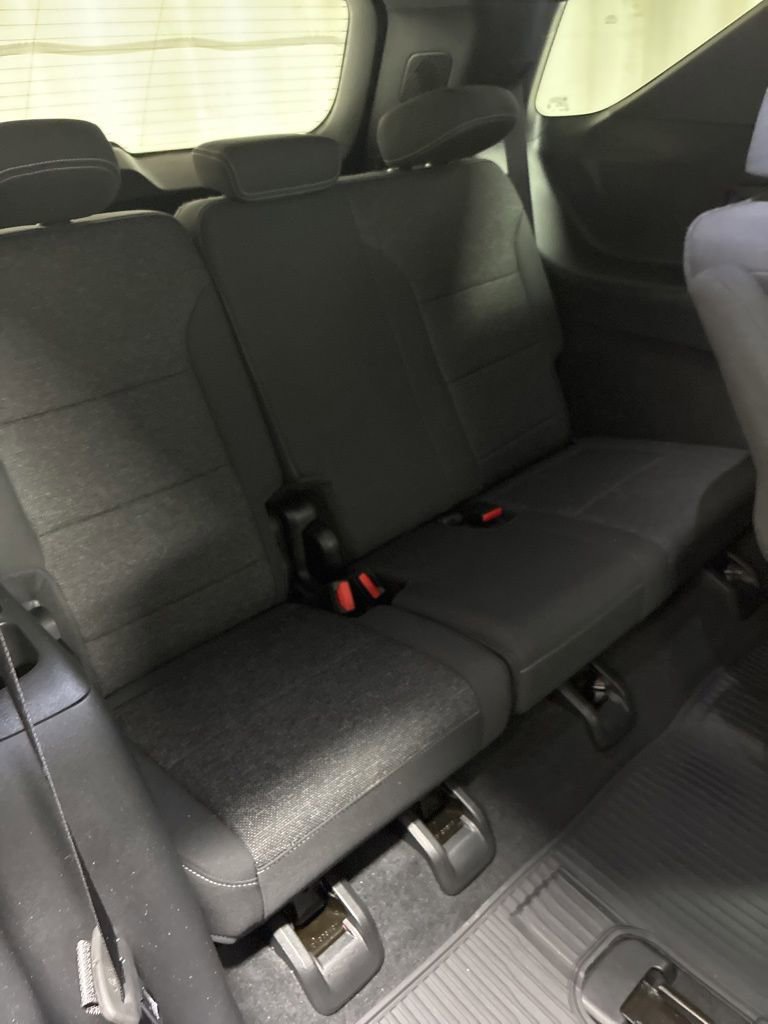 Used 2024 Chevrolet Traverse LT w/ LPO, Floor Liner Package AWD/4WD image 22