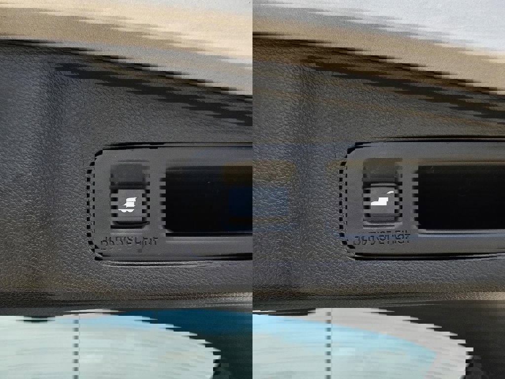 Used 2022 Honda CR-V EX-L image 9