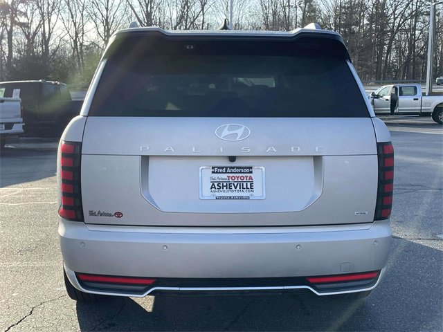 Used 2026 Hyundai Palisade Calligraphy image 4