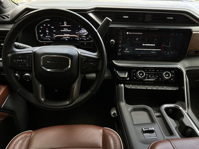 Used 2024 GMC Sierra 2500 Denali Ultimate AWD/4WD image 12