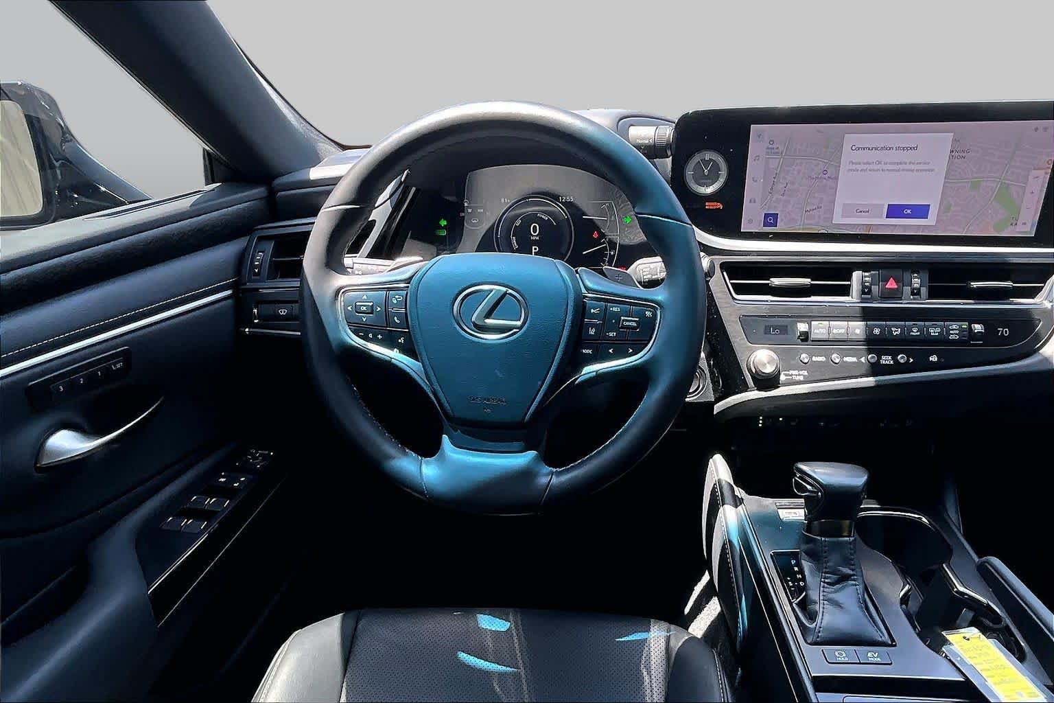 Used 2025 Lexus ES 300h w/ Premium Package FWD image 6