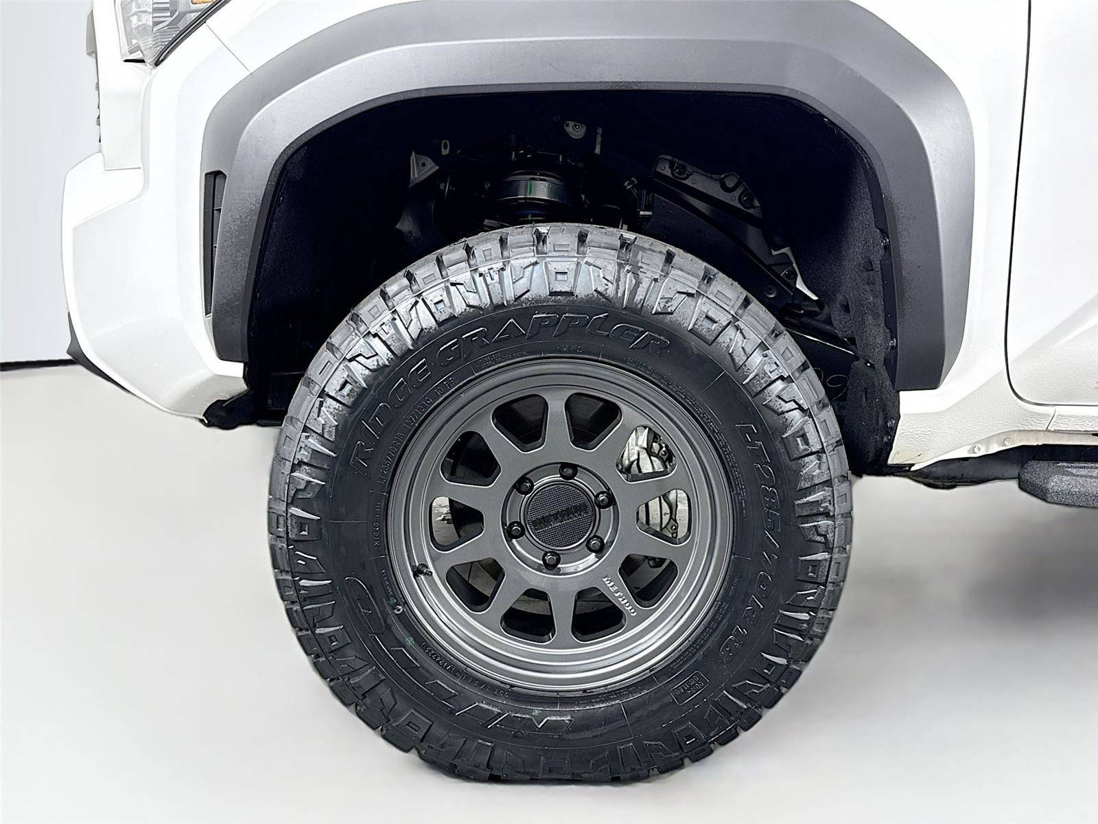 Used 2025 Toyota Tacoma 4x4 Double Cab Hybrid image 47