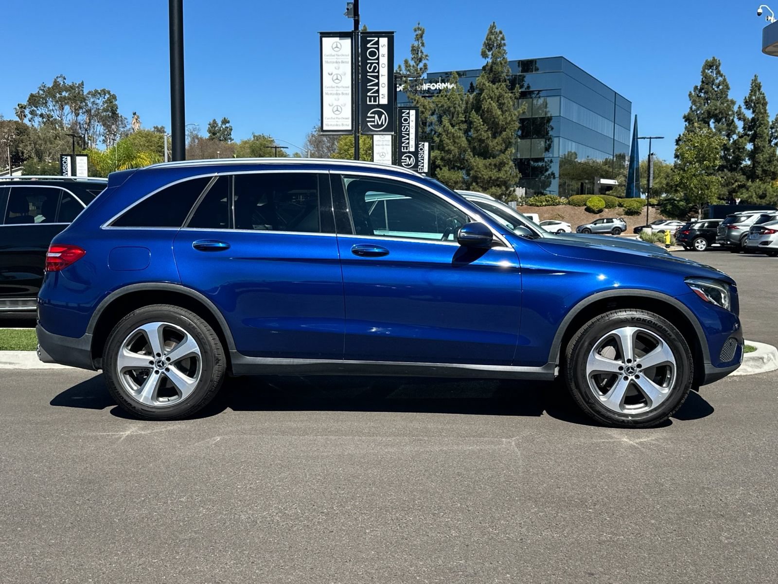 Used 2019 Mercedes-Benz GLC 300 image 2