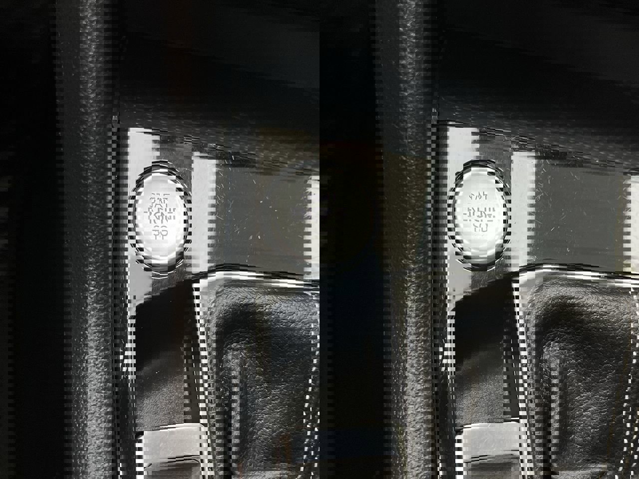 Used 2022 Volkswagen Taos SEL image 22