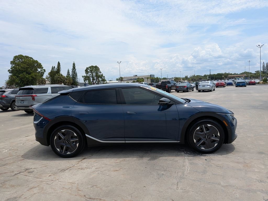 Certified 2025 Kia EV6 Light w/ Light LR Technology Package RWD image 9