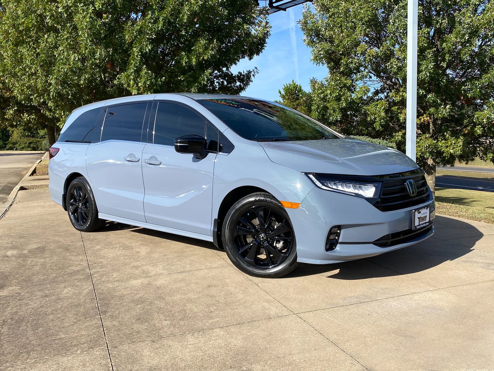 Used 2023 Honda Odyssey Sport