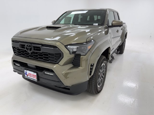 New 2026 Toyota Tacoma TRD Sport AWD/4WD image 4