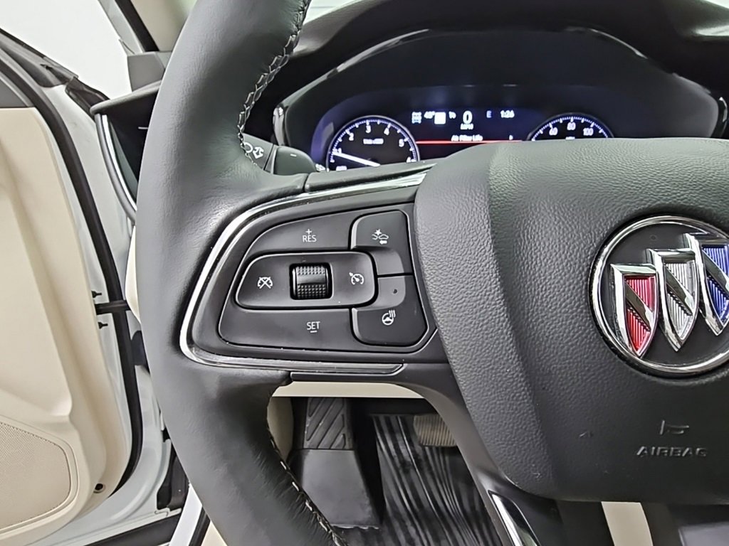 Used 2023 Buick Envision Avenir image 27