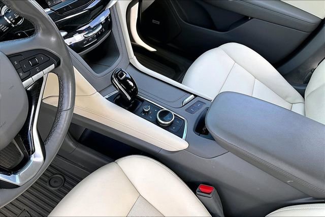 Used 2023 Cadillac XT6 Premium Luxury AWD/4WD image 18