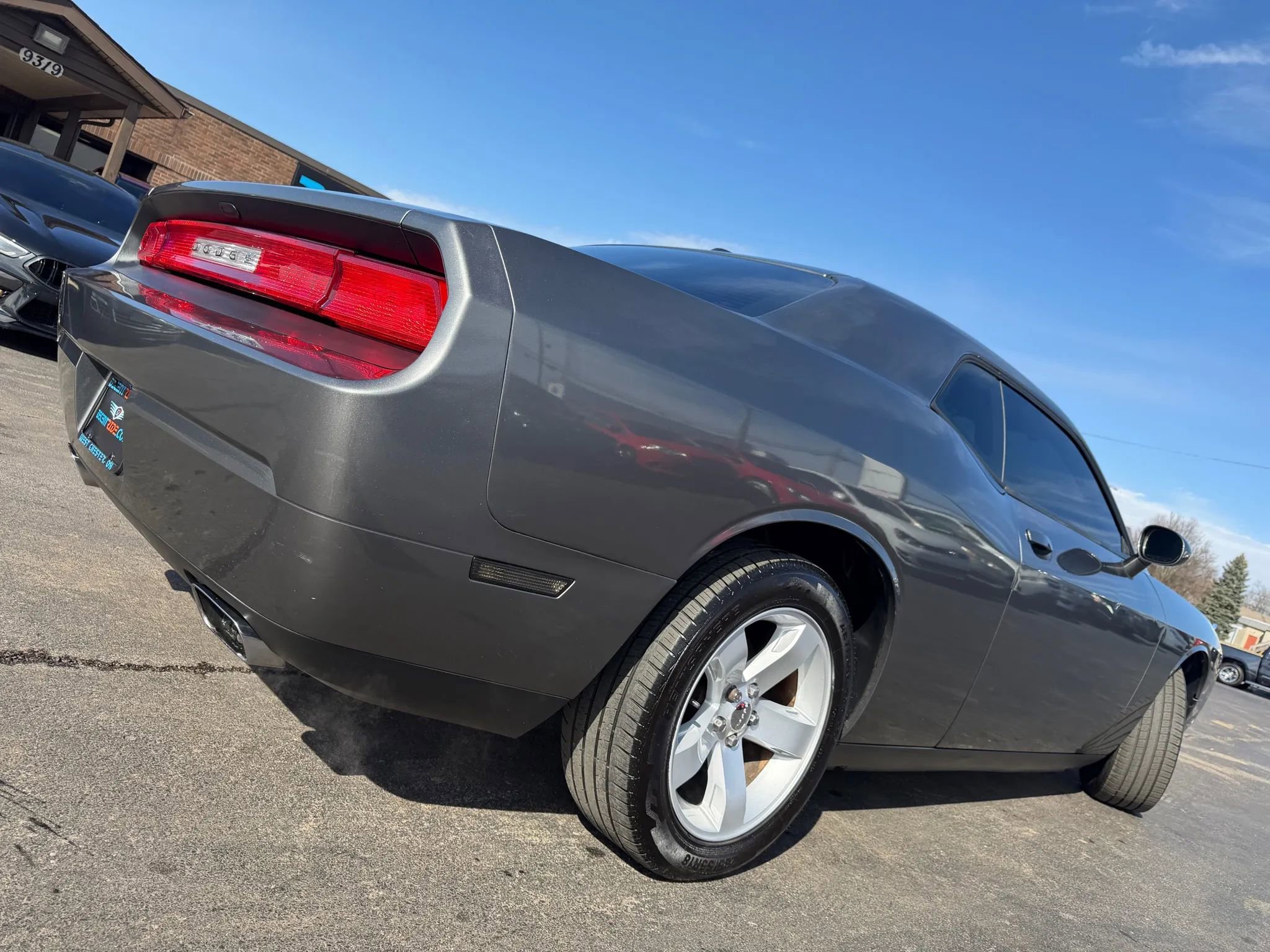 Used 2011 Dodge Challenger image 45