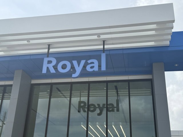 Used 2024 Nissan Altima 2.5 S image 9