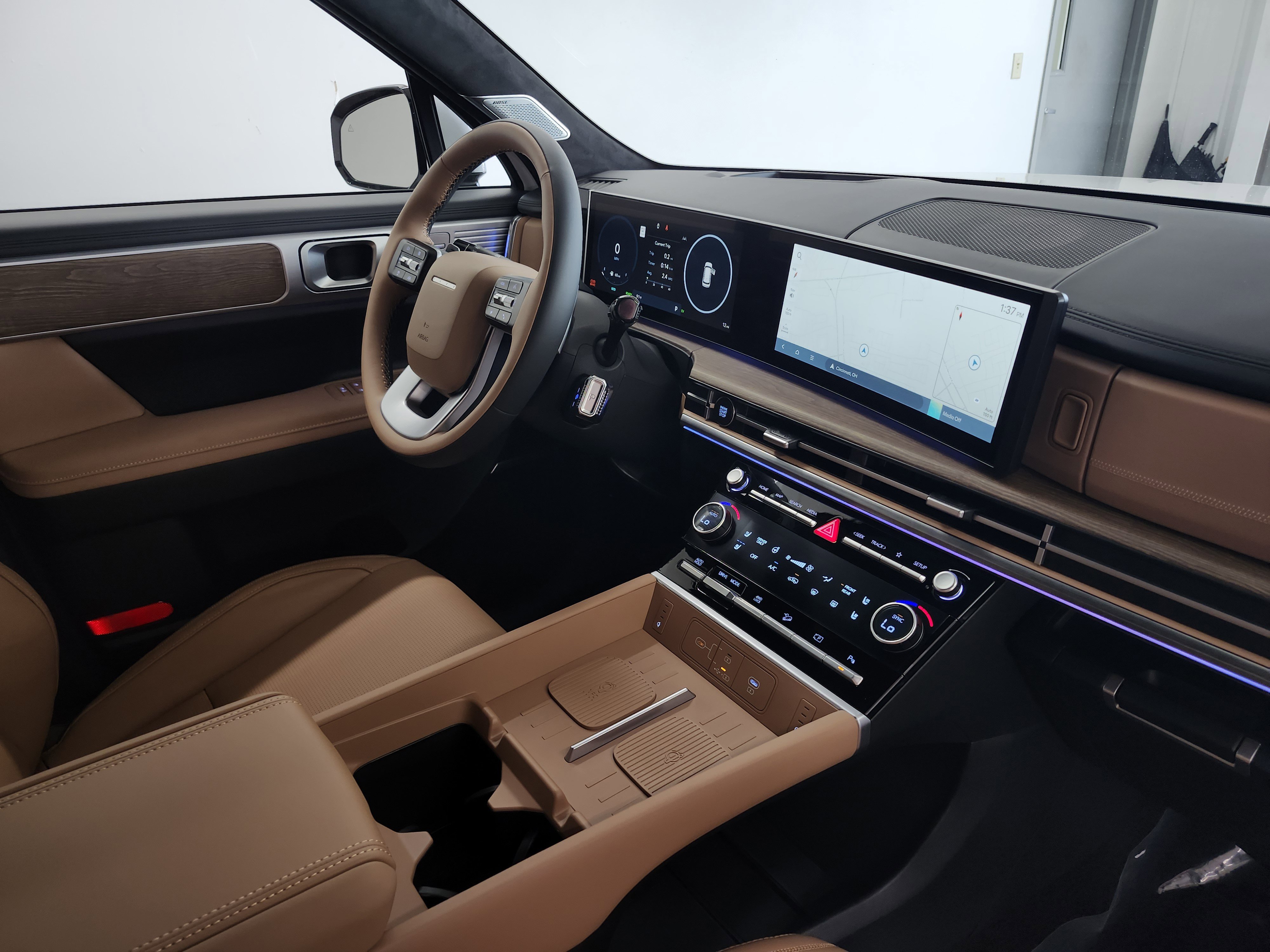 New 2026 Hyundai Santa Fe Calligraphy image 4