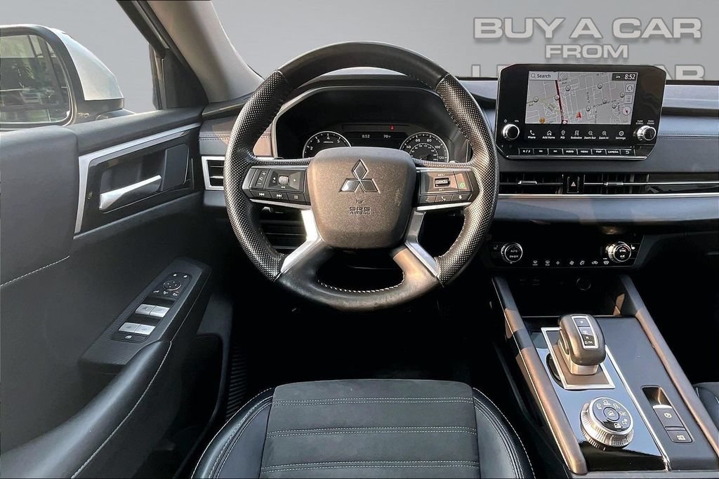 Used 2024 Mitsubishi Outlander SE AWD/4WD image 5