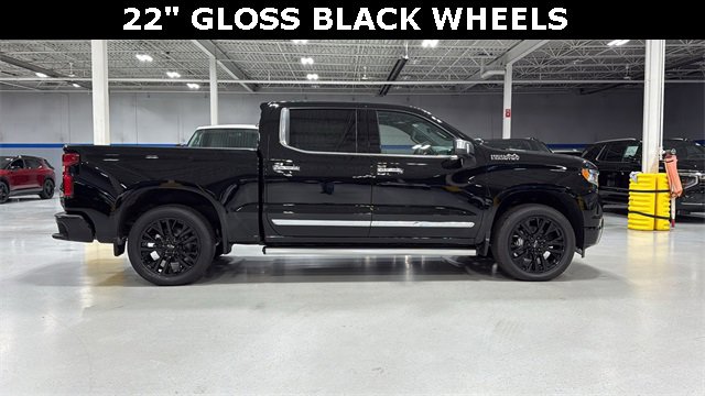 New 2026 Chevrolet Silverado 1500 High Country image 3