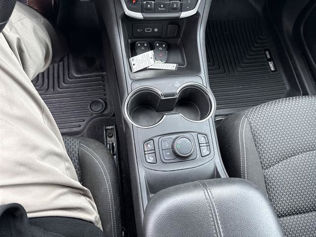 Certified 2022 GMC Terrain SLE w/ Driver Convenience Package AWD/4WD image 23