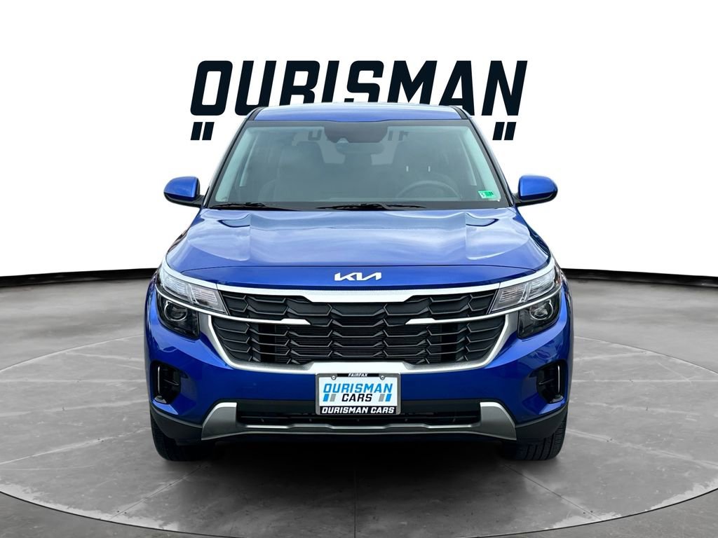 Certified 2024 Kia Seltos LX AWD/4WD image 2