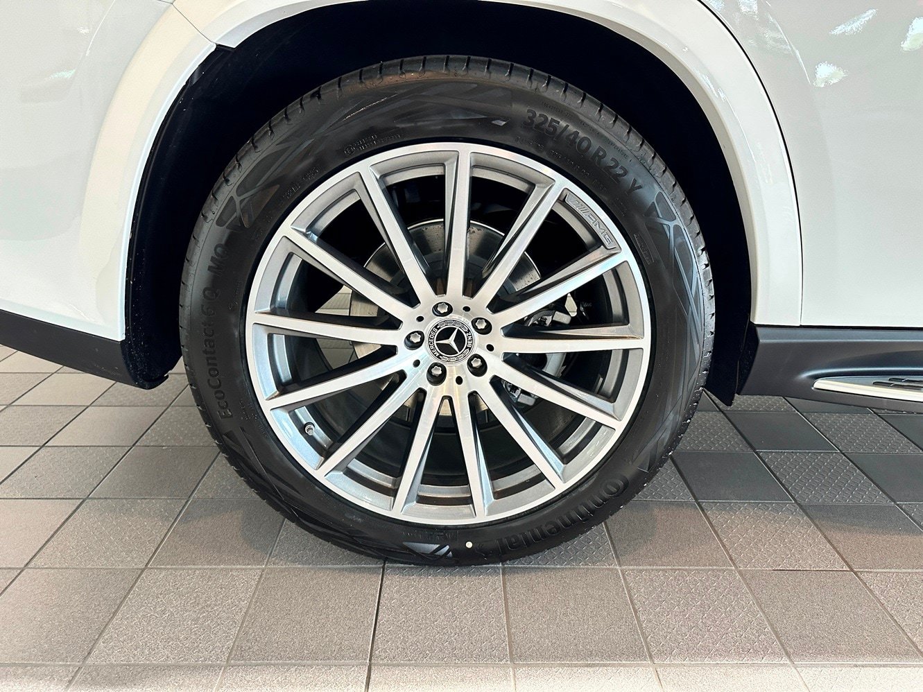New 2026 Mercedes-Benz GLS 450 4MATIC image 18