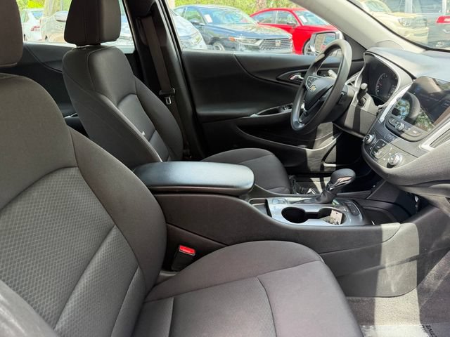 Used 2024 Chevrolet Malibu LS FWD image 9