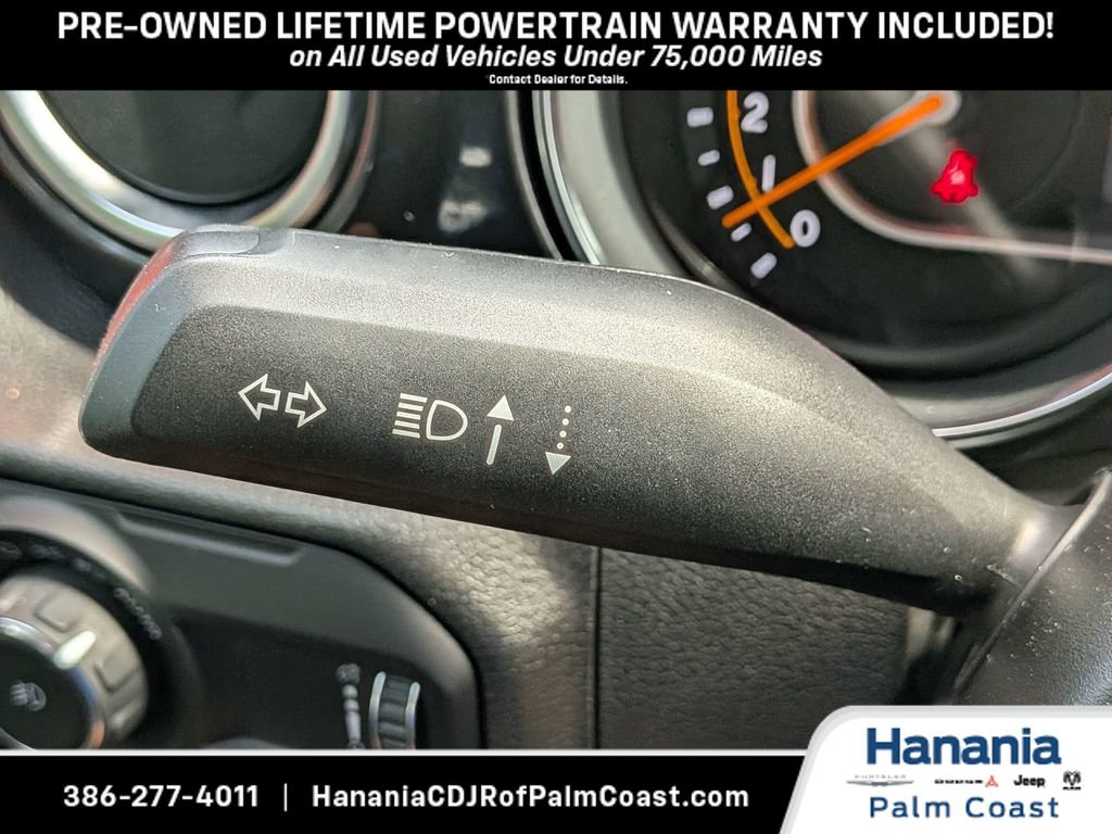 Used 2023 Jeep Wrangler Unlimited Sahara AWD/4WD image 26
