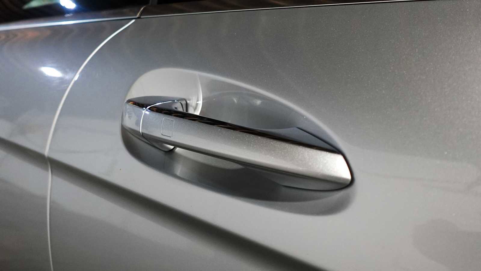 Used 2015 Mercedes-Benz C 250 Coupe image 16