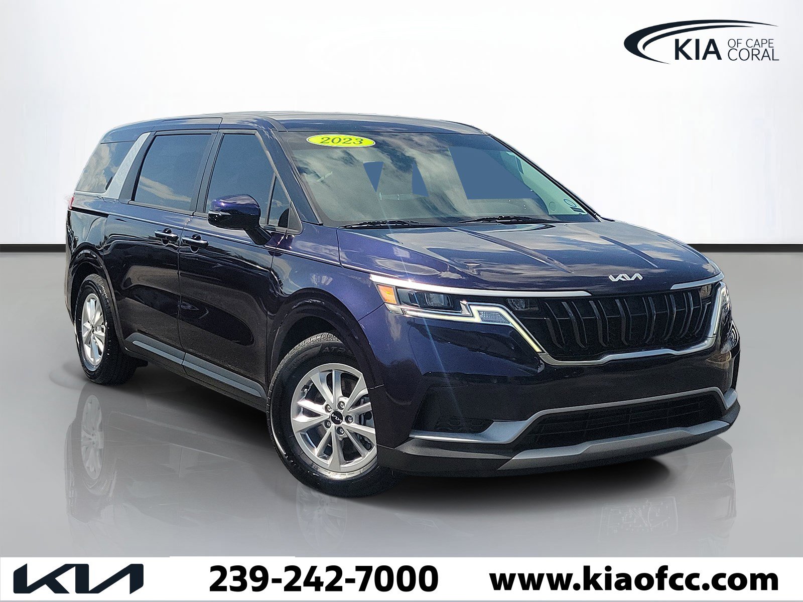 Certified 2023 Kia Carnival LX