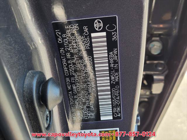 Certified 2022 Toyota Prius LE FWD image 16