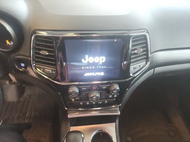 Used 2021 Jeep Grand Cherokee Laredo X AWD/4WD image 26