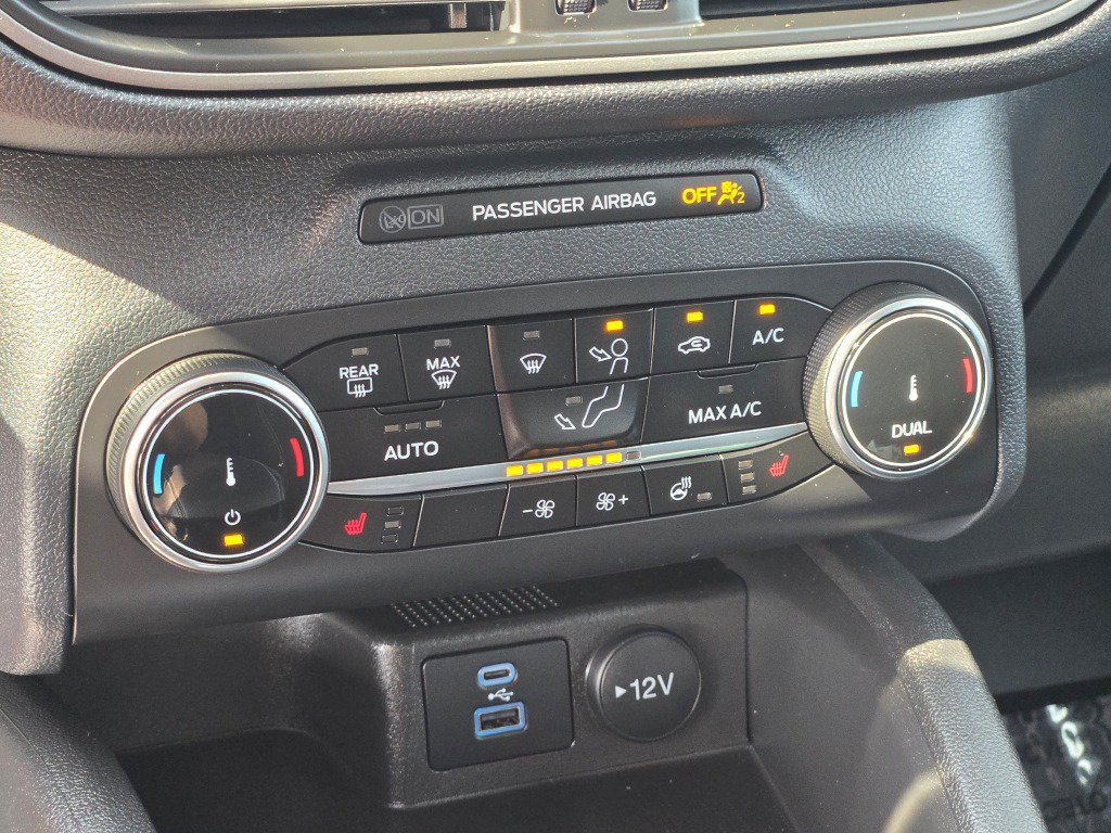 Certified 2023 Ford Escape Active AWD/4WD image 26