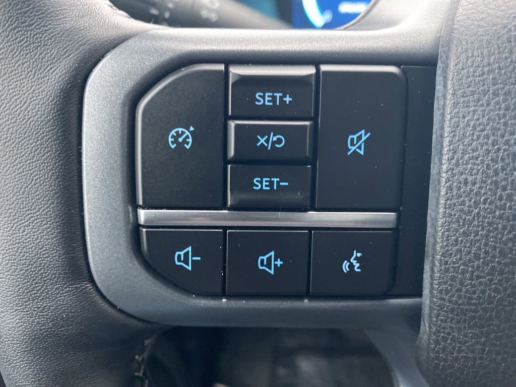 Used 2024 Ford F250 Lariat w/ Sport Appearance Package image 32