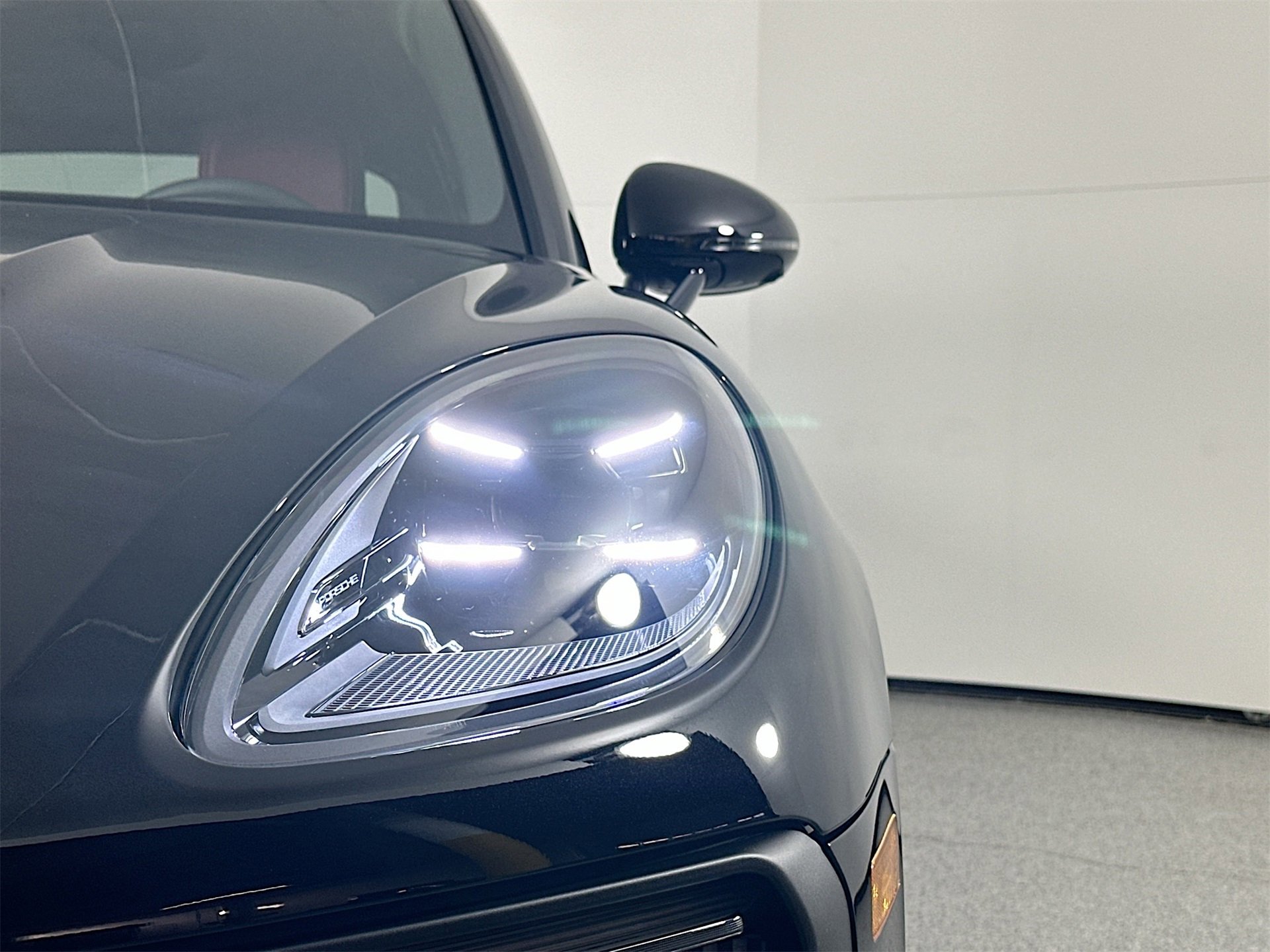 New 2026 Porsche Macan S image 15