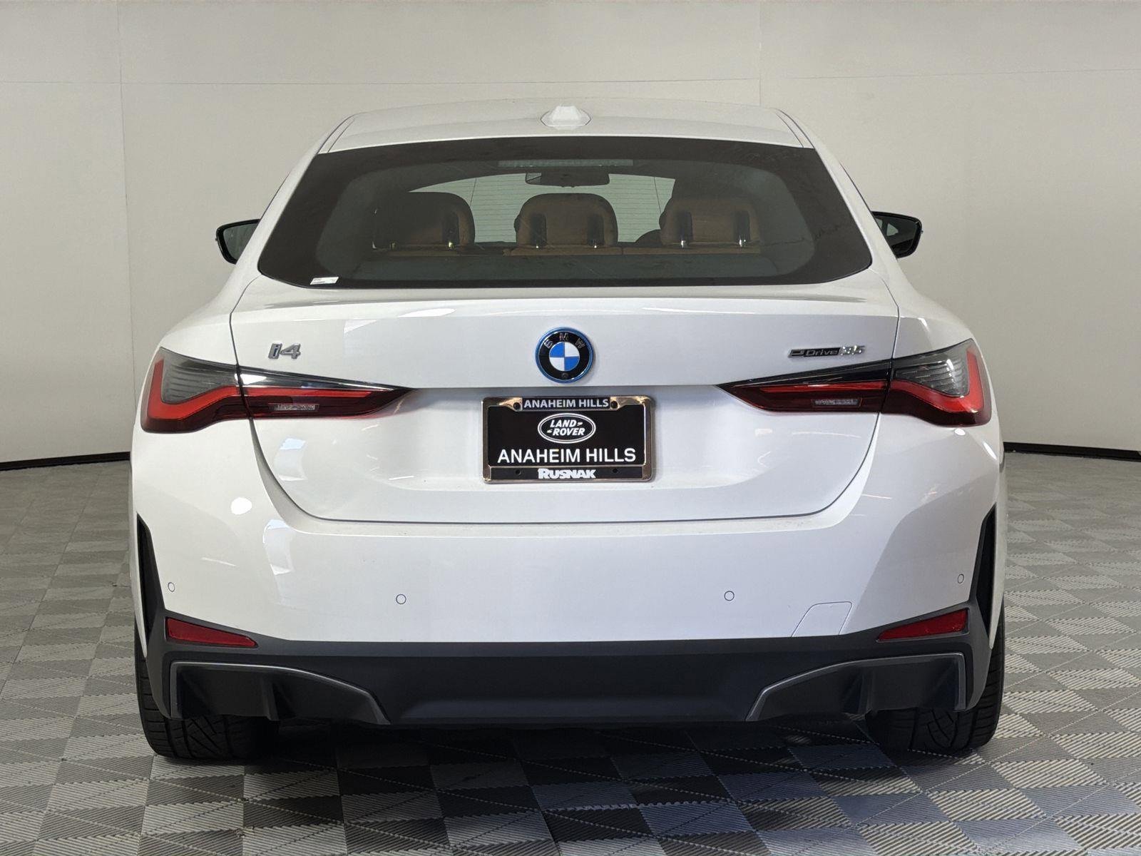 Used 2023 BMW i4 eDrive35 image 4