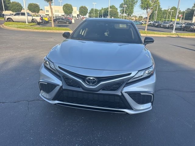Used 2022 Toyota Camry XSE FWD image 10