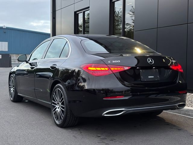 Used 2025 Mercedes-Benz C 300 4MATIC Sedan image 5